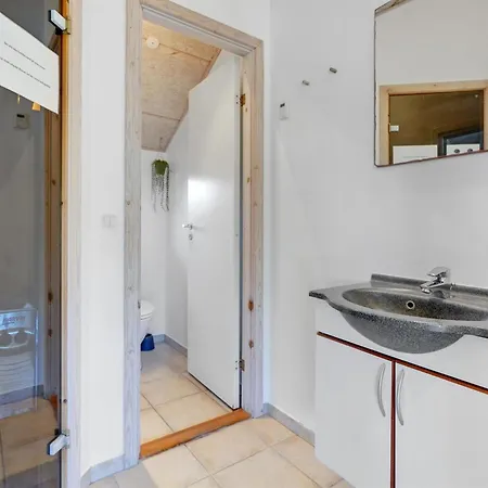 Harek - 800m From The Sea By Interhome